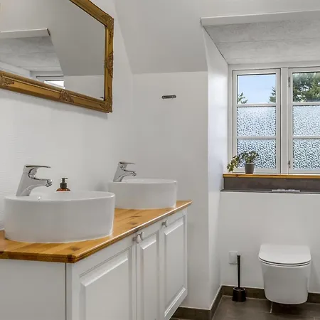 בית נופש Grimi - 36km From The Sea By Interhome *